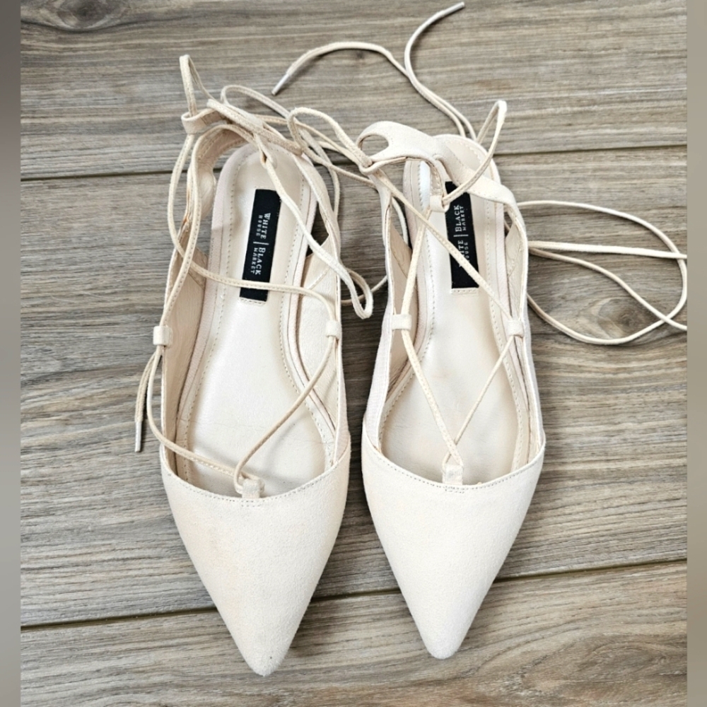 White House Black Market Down Truvy Lace Up Ankle Flats 6.5